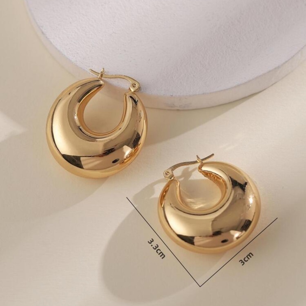 NWOT….Chunky Teardrop Round Thick
Hollow 14K Yellow Gold Plated Hoops☑️ - Picture 2 of 4